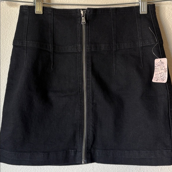 Free People Black Virgo Mini - Picture 2 of 8